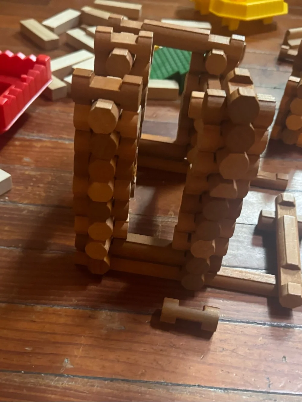 Lincoln logs  Wooden Log Building Toy Set - Brown
